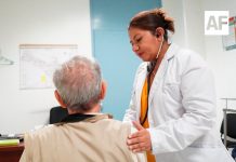 Salud Colima brinda valoración especializada gratuita para atender el Parkinson