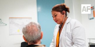 Salud Colima brinda valoración especializada gratuita para atender el Parkinson