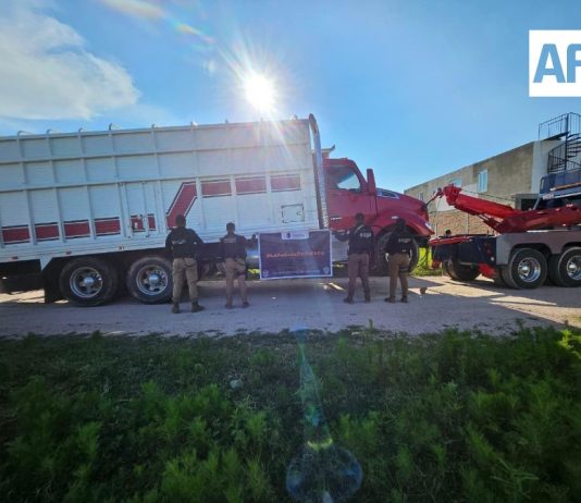 Recupera Policía Estatal de Caminos tres vehículos de carga robados en San Julián Jalisco