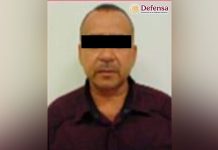 Detienen al presunto líder del Cártel de Los Reyes; criminales responden con bloqueos e incendios en Michoacán