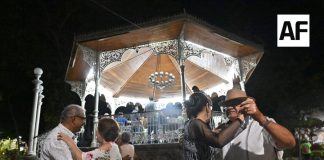 Gobierno de Indira Vizcaíno impulsa actividades artísticas gratuitas; invita a la temporada de danzón en Colima y La Villa