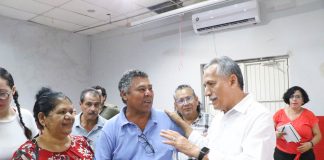 Joel Padilla se reúne con liderazgos seccionales de Colima