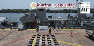 Marina asegura más de 1.6 toneladas de presunta cocaína frente a costas de Michoacán