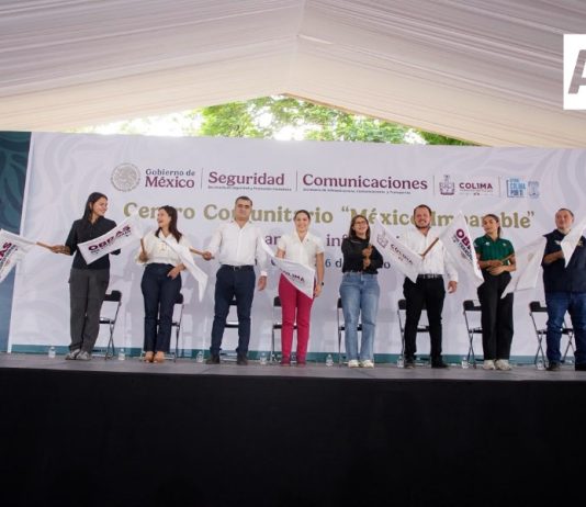 Indira Vizcaíno dio el banderazo para la primera piedra de la construcción del Centro Comunitario ‘México Imparable’ en Colima