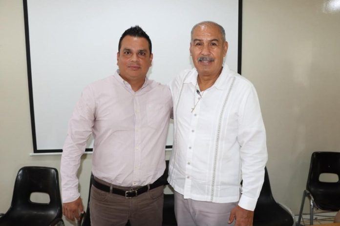 raymundo-moreno-osegueda-director-CBTis19-2