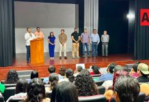 Salud Colima capacita a veterinarios para reforzar prevención y control de la rabia en el estado