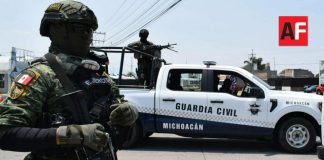 Presuntos sicarios mueren tras enfrentamiento contra la DEFENSA en La Ruana; aseguran armas y camioneta