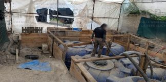 FGR asegura cerca de 45 mil litros de hidrocarburo durante cateo en El Arenal, Jalisco