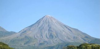 Volcán de Colima se mantiene estable y con baja actividad: UEPC