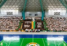 Con foto monumental, conmemora Bachillerato 5 su 60 aniversario