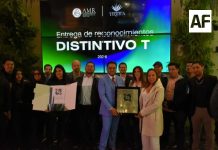 Entregan 16 Distintivos “T” a establecimientos de la Ciudad de México