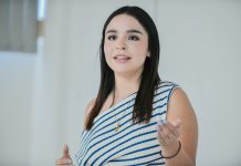 Estudiantes de Letras y Comunicación analizan experiencias juveniles en entornos digitales