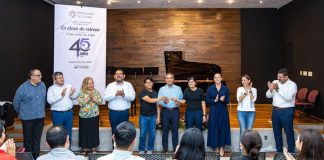 Inicia IUBA festejos por su 45 aniversario con entrega de piano y concierto de gala