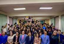 Concluyen 65 jóvenes la Licenciatura en Enseñanza de Lenguas de la UdeC