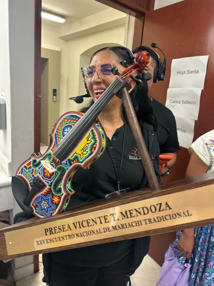 Reconocen a Isolda Rendón por investigación de músicas tradicionales