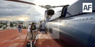 SAMU de Jalisco realiza traslado aéreo de emergencia de persona que sufrió accidente en Tomatlán.