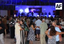 Casi mil personas disfrutaron el baile ‘Una Cana al Aire’ del DIF Estatal Colima con la Orquesta Colorado Naranjo