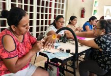 Administración de Indira Vizcaíno impulsa capacitación gratuita para mujeres colimenses