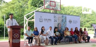 Inauguran Feria del Libro de la Universidad Intercultural, en Comala