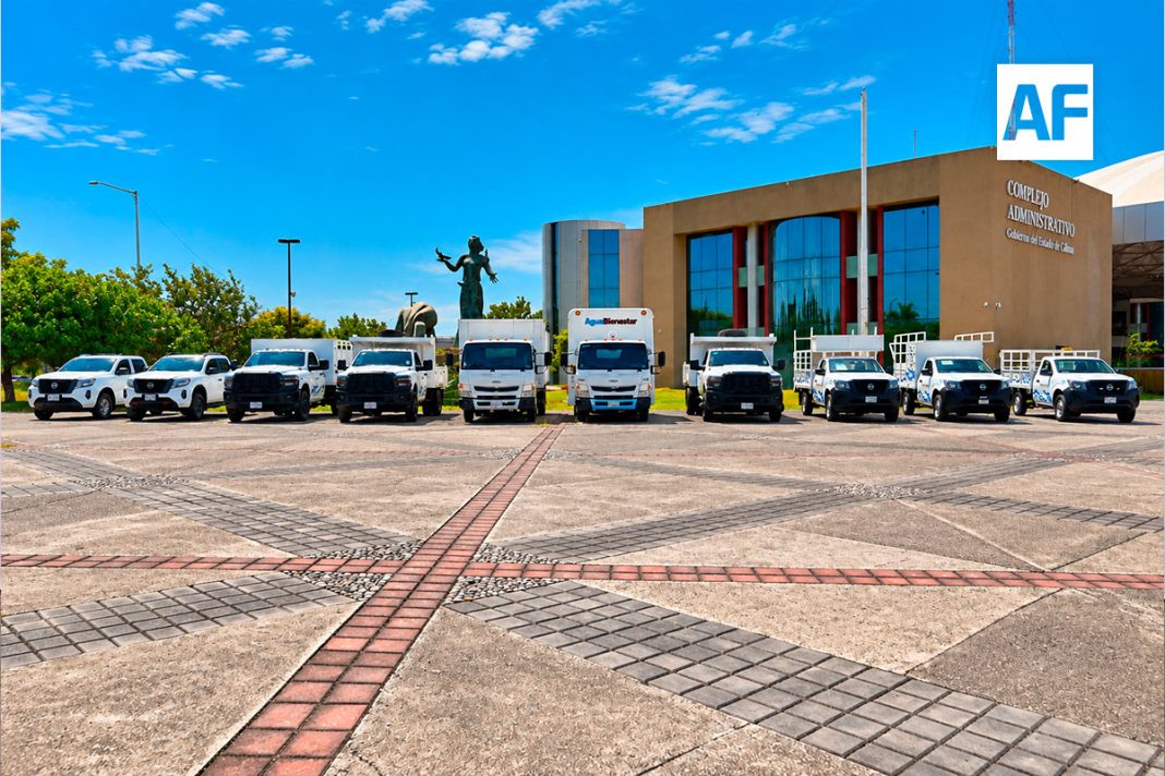 entrega-parque-vehicular-ciapacov-01