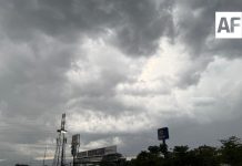 Prevén lluvias muy fuertes y oleaje de hasta 2.5 metros para Colima este sábado