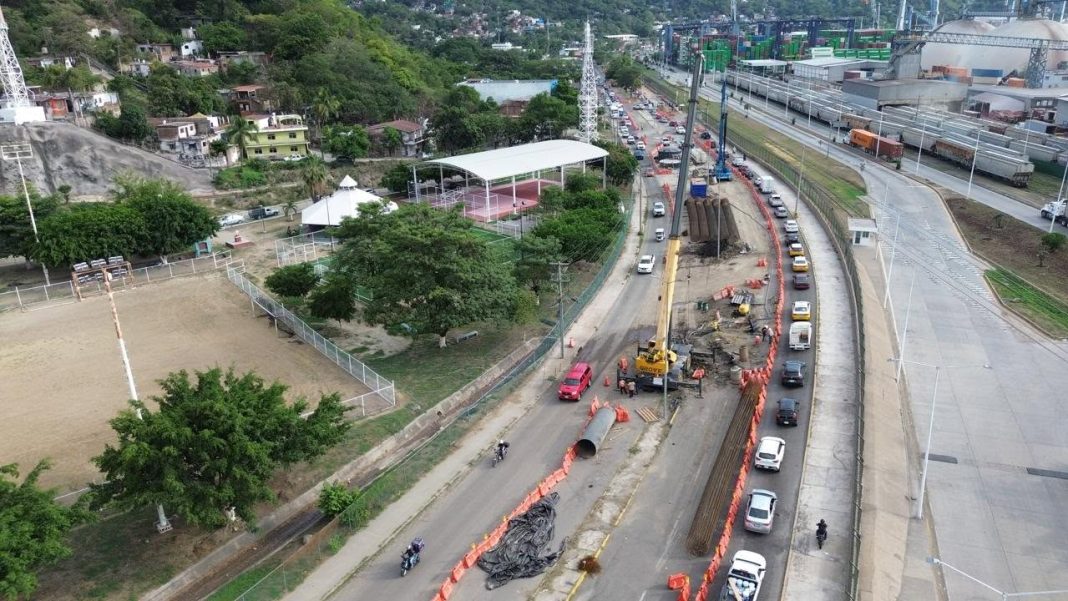 puente la flechita obra manzanillo