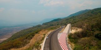 Rampas de emergencia son gratuitas y reducen riesgos en carreteras federales: SICT