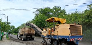 Gobierno de Indira Vizcaíno inicia rehabilitación de avenida Lapislázuli en Villa de Álvarez