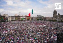 Sheinbaum cierra gira nacional en el Zócalo y destaca asistencia de cerca de 850 mil personas
