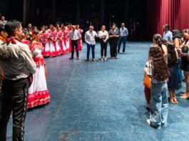 Entre aplausos y gritos de “¡bravo!”, cierra Ballet Folklórico de la UdeC su Temporada de Otoño
