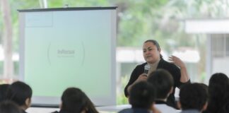 Reciben estudiantes del Bachillerato 30 orientación sobre adicciones y extorsión