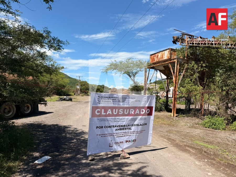 Clausuran-empresa-que-causo-daño-a-ducto-de-Ciapacov-y-fuga-de-agua1