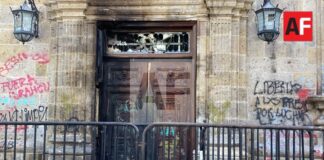 Destrozos en Palacio de Gobierno, Congreso y Poder Judicial de Jalisco tras protesta por agua limpia