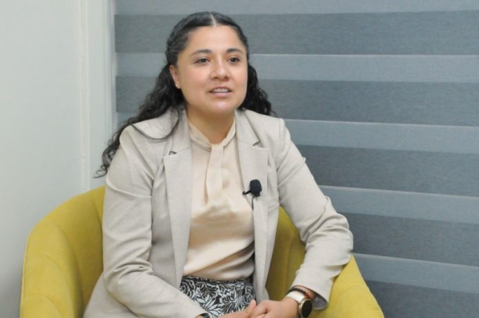 Enfermería requiere actualización científica y cuidado con humanismo