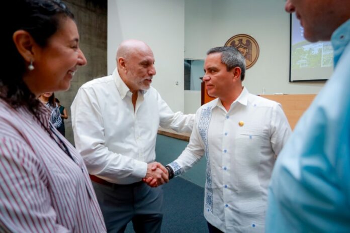 Espacios comunitarios pueden reconstruir el tejido Socia_Enrique_i