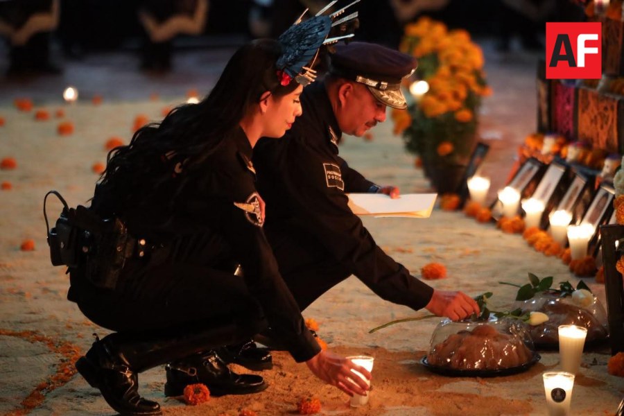 Guadalajara-rinde-homenaje-a-policías-caídos-en-cumplimiento-de-su-deber4