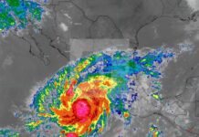Huracán Simón mantiene categoría 4; está a 185 km de Manzanillo, Colima: Conagua