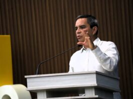 Llama rector a fortalecer ingreso, permanencia y titulación en facultades de Manzanillo