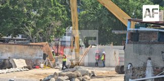 Intensifican trabajos de remodelación del Mercado de Pescadores en Manzanillo