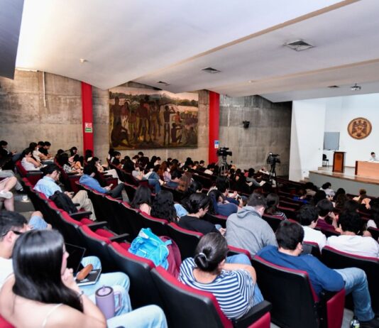 La internacionalización de los gobiernos locales debe incluir el beneficio de las personas: Esther Ponce
