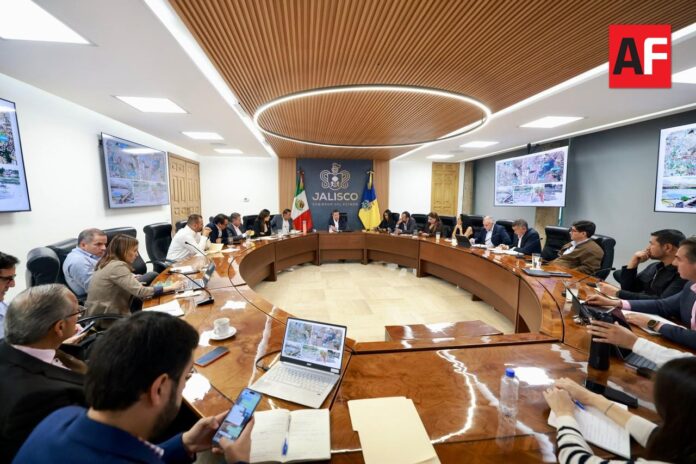 Lemus-convoca-a-más-de-80-especialistas-para-impulsar-soluciones-al-problema-del-agua1