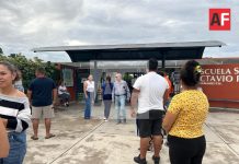 Padres de familia piden reforzar seguridad en secundaria Octavio Paz