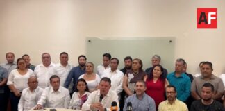 Virgilio Mendoza renuncia a dirigencia del Verde y busca construir frente opositor en Colima