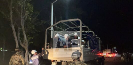 Simón alcanza categoría 3; trasladan preventivamente a habitantes de El Centinela a refugio temporal en Manzanillo