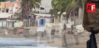 Zona de playa Las Brisas con afectaciones tras fuerte oleaje