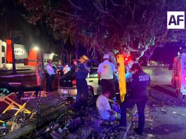 Accidentes vehiculares dejan tres lesionados en Colima; reportan otra volcadura en Tecomán