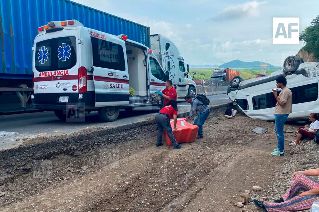 accidente-manzanillo-colomo-01