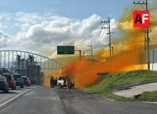 Atienden fuga de ácido nítrico en carretera Guadalajara-Chapala
