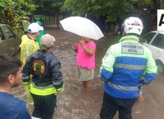 UEPC Colima mantiene atención a afectaciones por el paso del huracán ‘Simón’ categoría 4