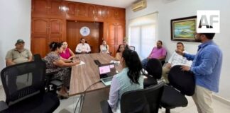 Salud Colima brinda charlas de prevención del cáncer de mama en centros educativos y espacios laborales